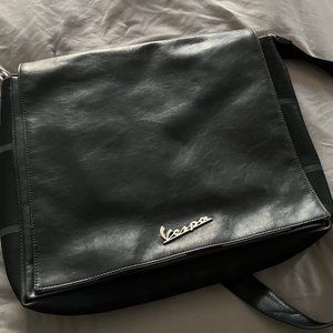 Vespa Piaggio Leather Shoulder Bag